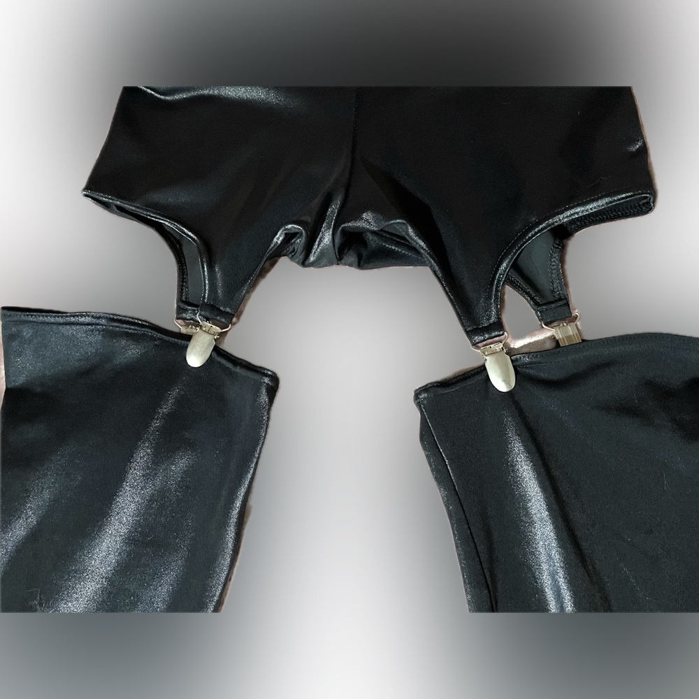 Blackmilk Black Garter Leggings - Picture 4 of 4
